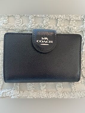 COACH Navy Blue Leather Wallet with Silver Logo